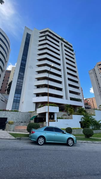 Apartment For Sale - Apartamento en Venta El Parral